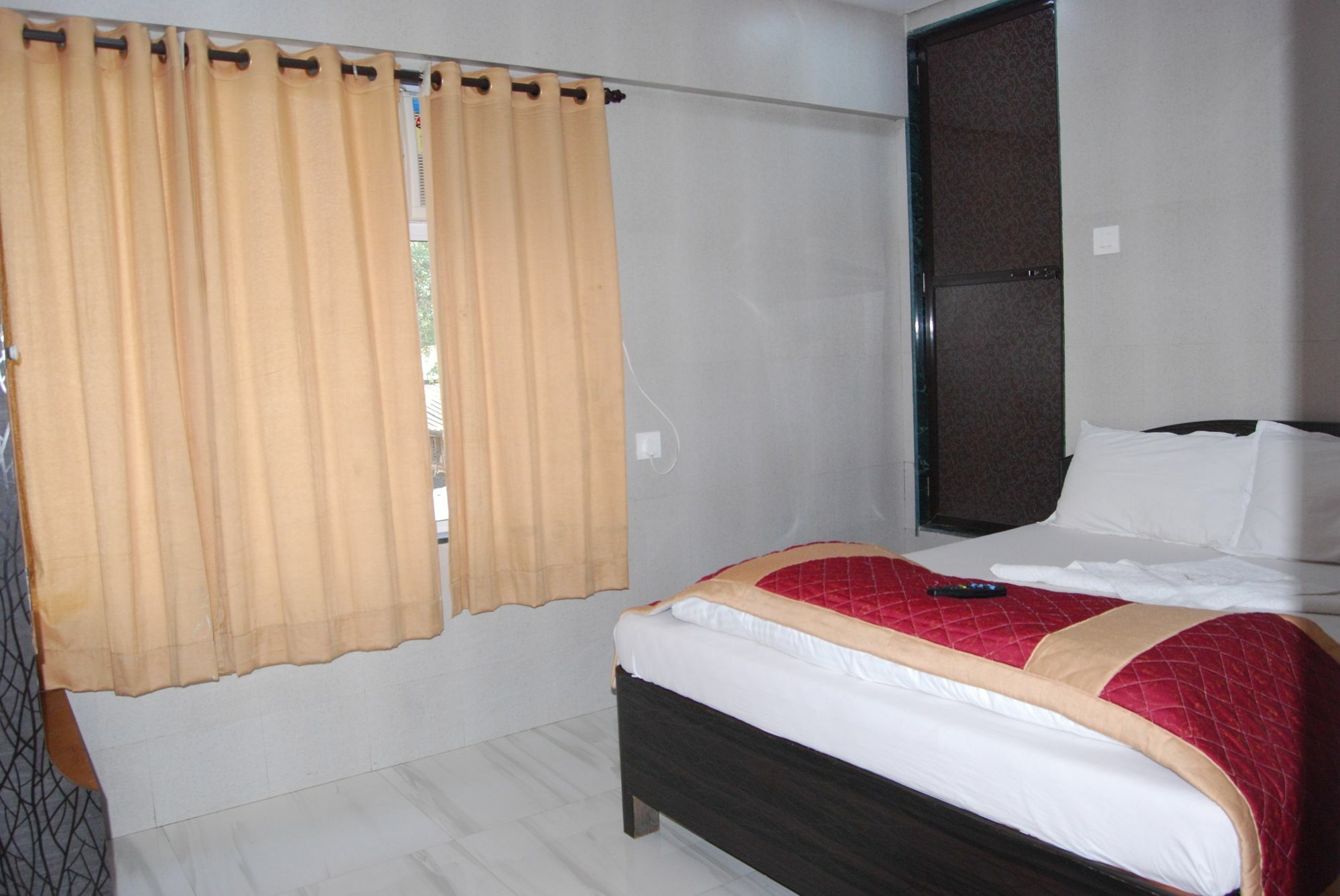 Hotel Holiday Inn Mumbai Exterior foto